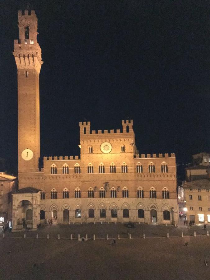 Palazzo Lenzi Apartment Siena Bagian luar foto
